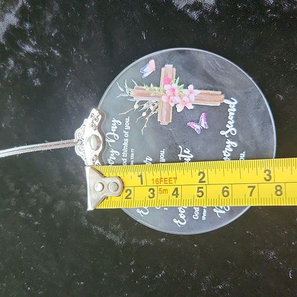Religious ☆ Christian ☆ Keepsake Glass Gift ☆ God loves you ☆ Suncatcher ☆ Glass - Picture 10 of 12